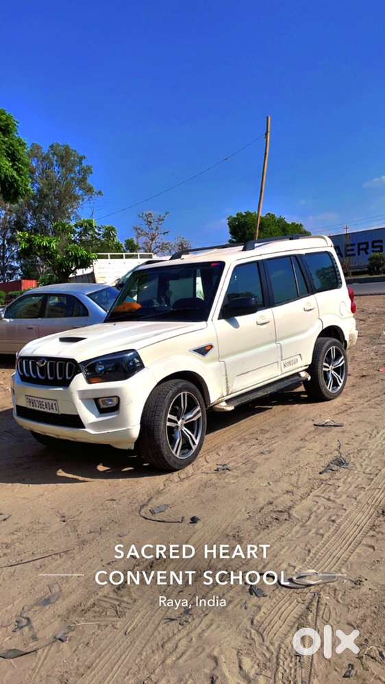 Mahindra Scorpio 2016 Diesel Manual Year