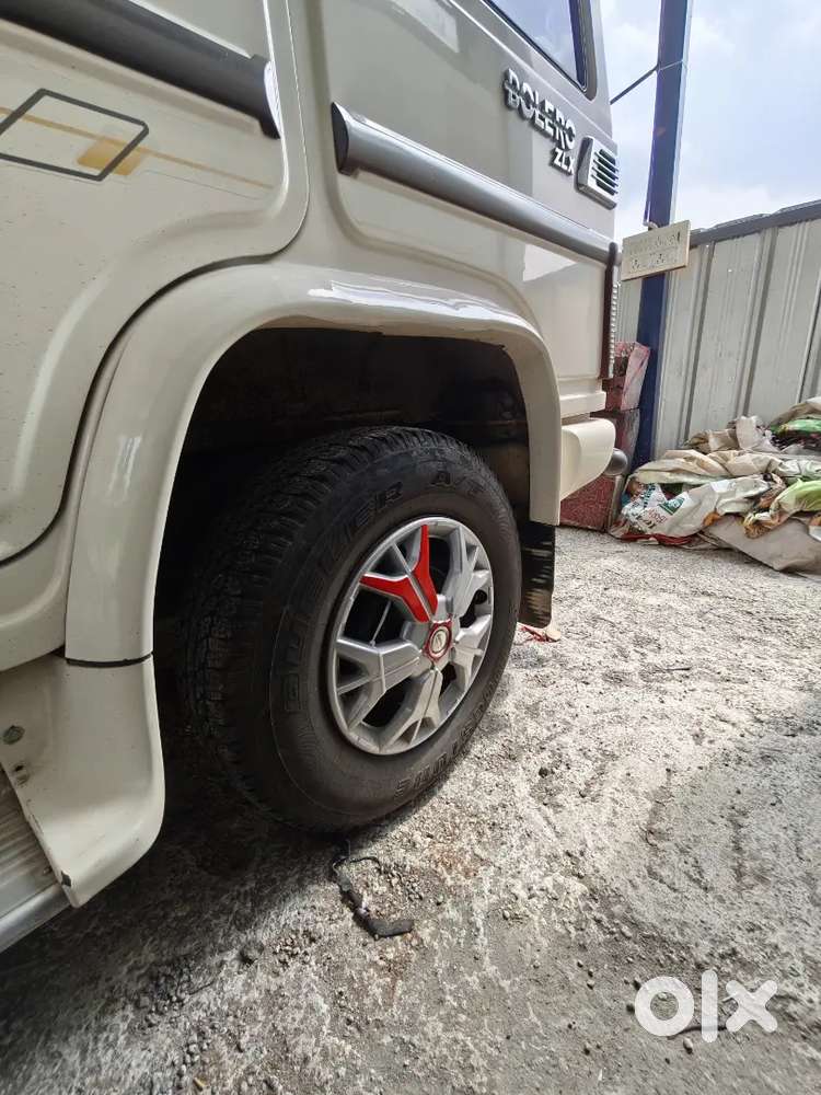 Mahindra Bolero 2012