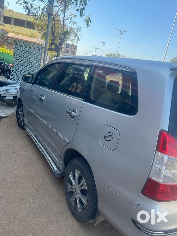 Toyota Innova Diesel 2014