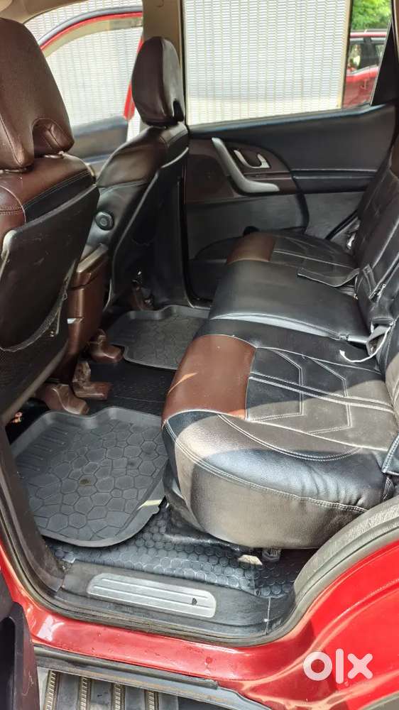 Mahindra Xuv500 2wd 2014
