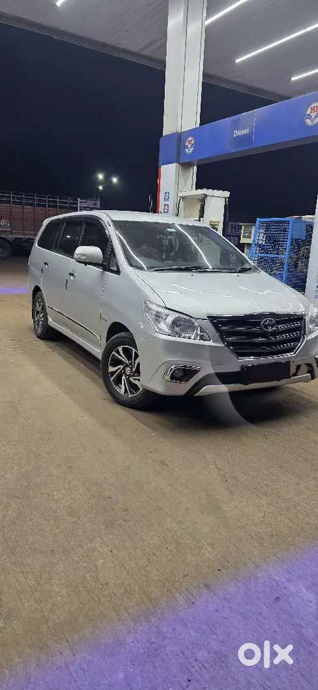 Toyota Innova 2012 Diesel Well Maintained