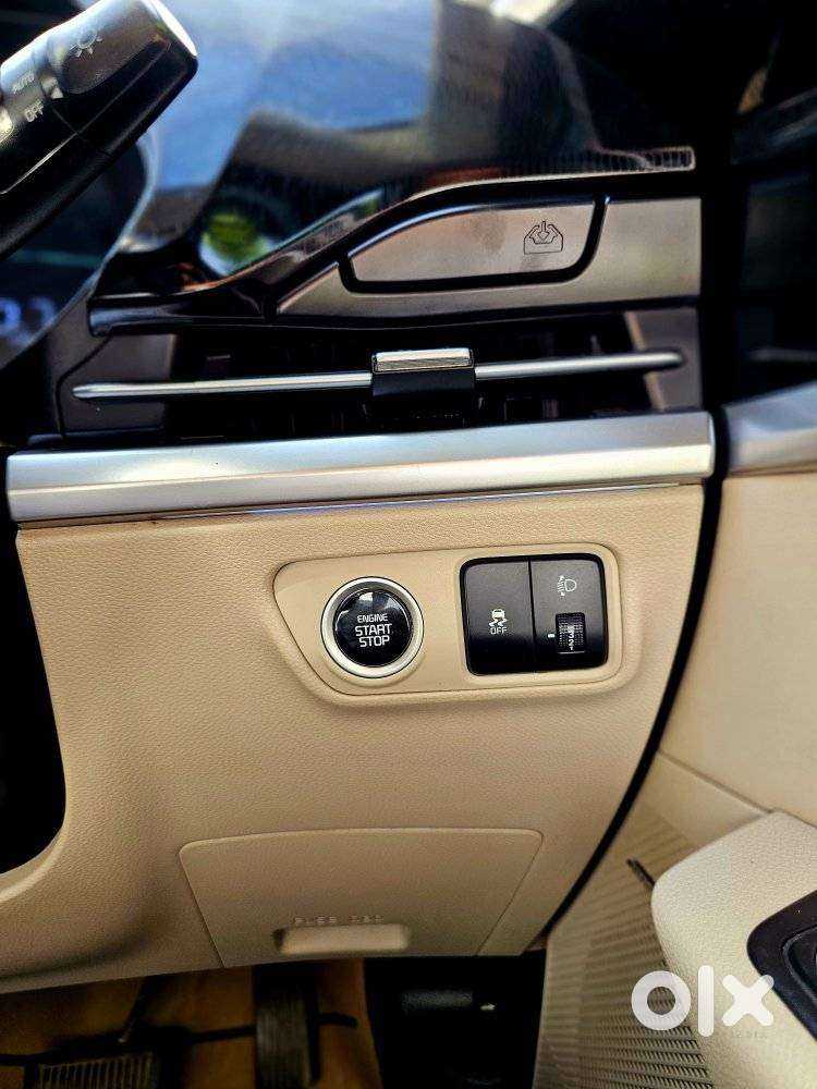 Kia Carens 1.5 Luxury Plus Diesel At 6 Str, 2022, Diesel