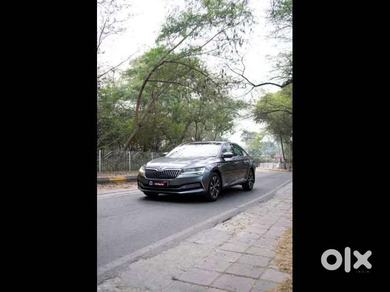 Skoda Superb 2.0 L&k Tsi At, 2023, Petrol