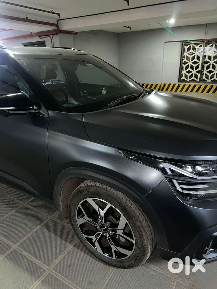 Kia Seltos Petrol Auto New Facelift Dec-2023 18300 Kms 1st Owner