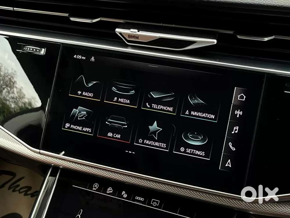 Audi Q8 3.0 Celebration Edition, 2022, Petrol