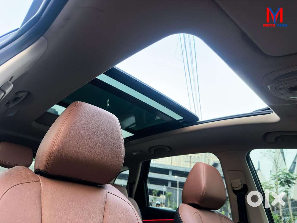 Mg Hector Plus Sharp Pro 1.5 Turbo Petrol Cvt 7 Str, 2025, Petrol