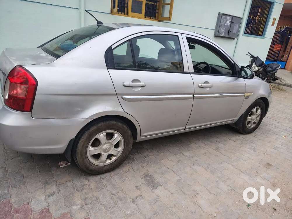 Hyundai Verna Sx 2010
