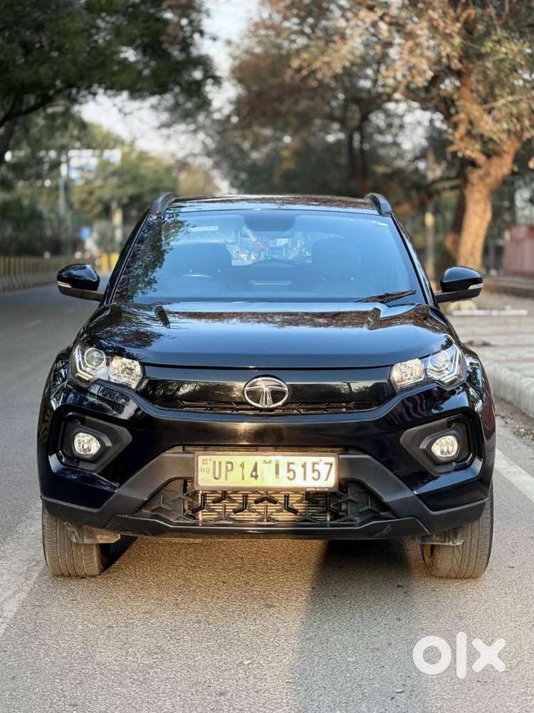 Tata Nexon 1.5 Revotorq Xz Plus Dual Tone, 2023, Petrol