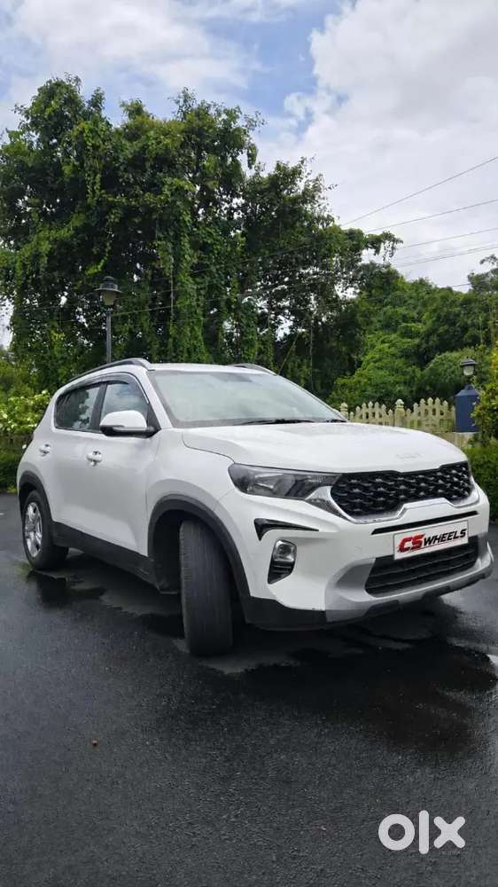 Kia Sonet 2023 Petrol Manual 64500 Km