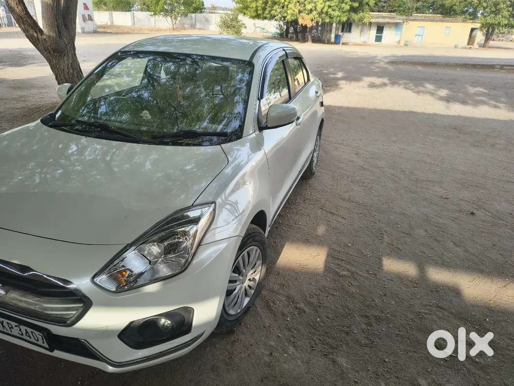 Maruti Suzuki Dzire 2018 Petrol 90000 Km Driven