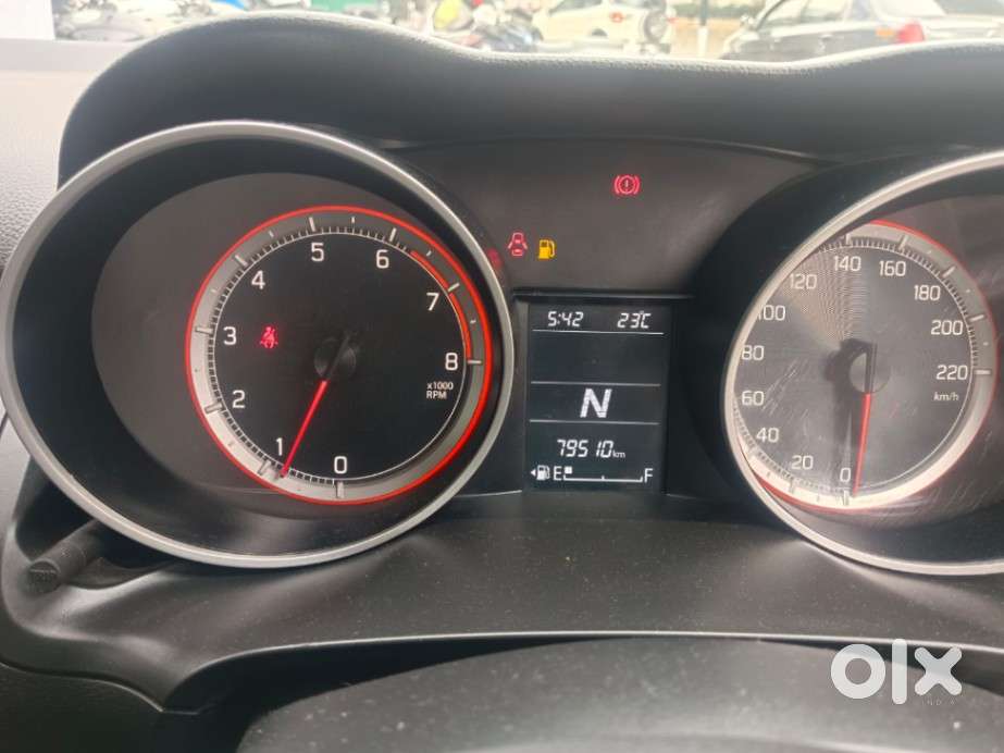 Maruti Suzuki Swift Vxi Ags, 2018, Petrol