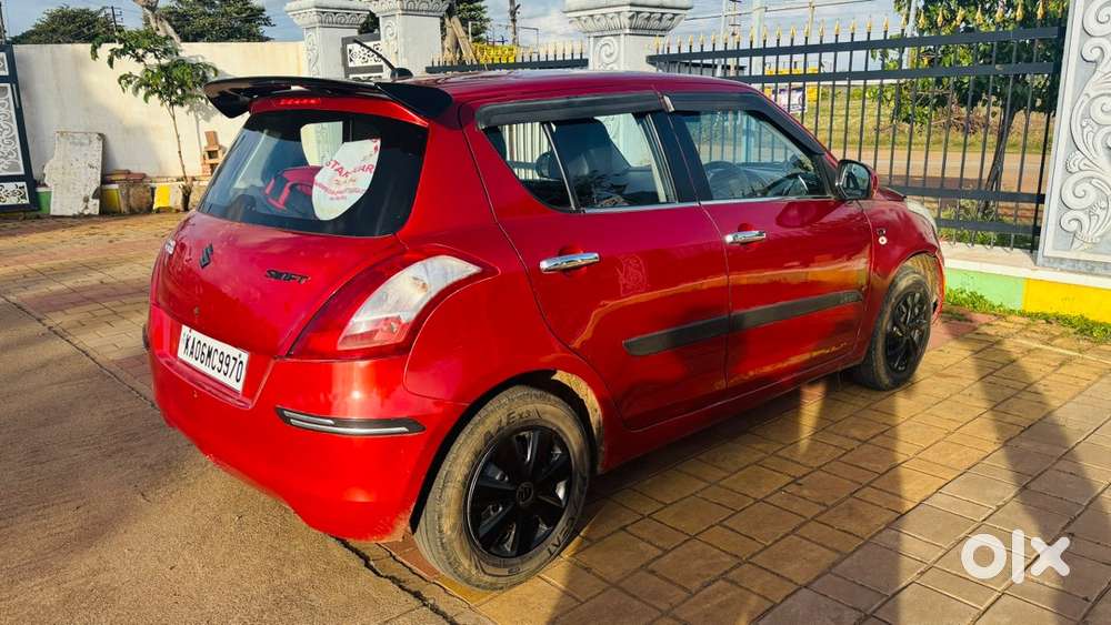 Maruti Suzuki Swift 2012