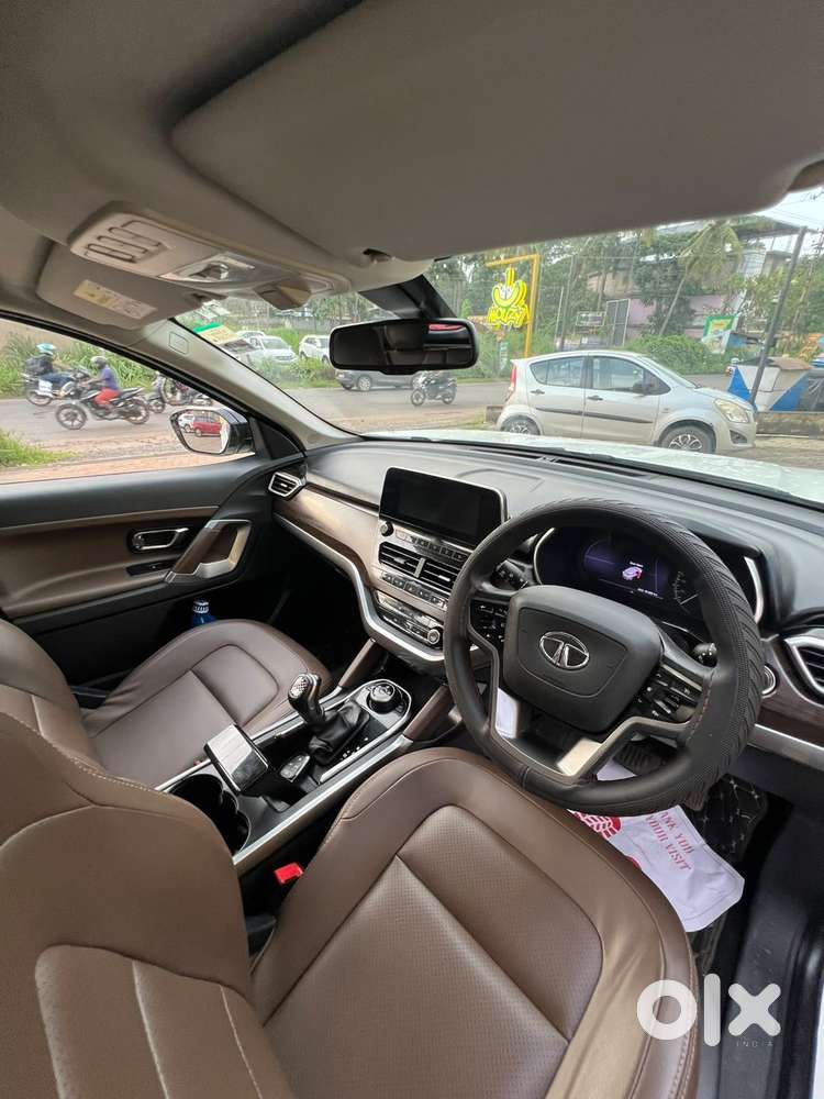 Tata Harrier 2.0 Xza Sunroof Dual Tone, 2020, Diesel