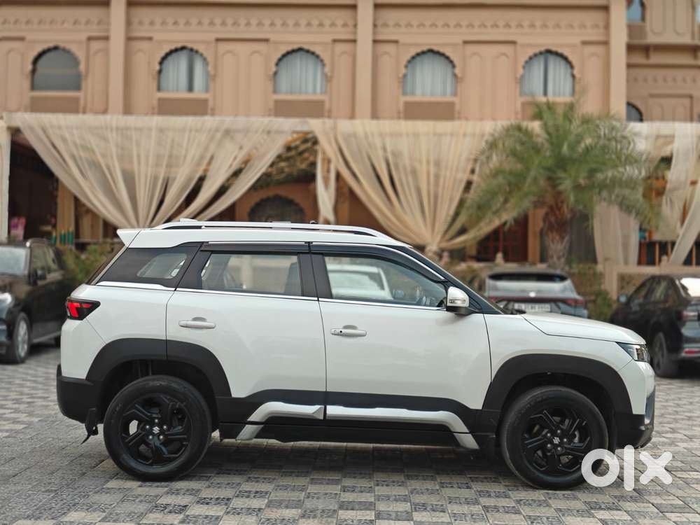 Maruti Suzuki Brezza 1.5 Zxi Plus Smart Hybrid, 2022, Petrol