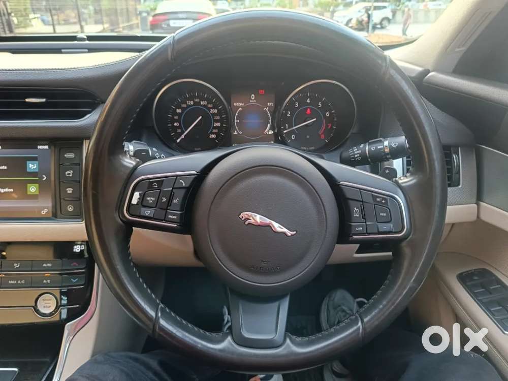 Jaguar Xf, 2017, Petrol