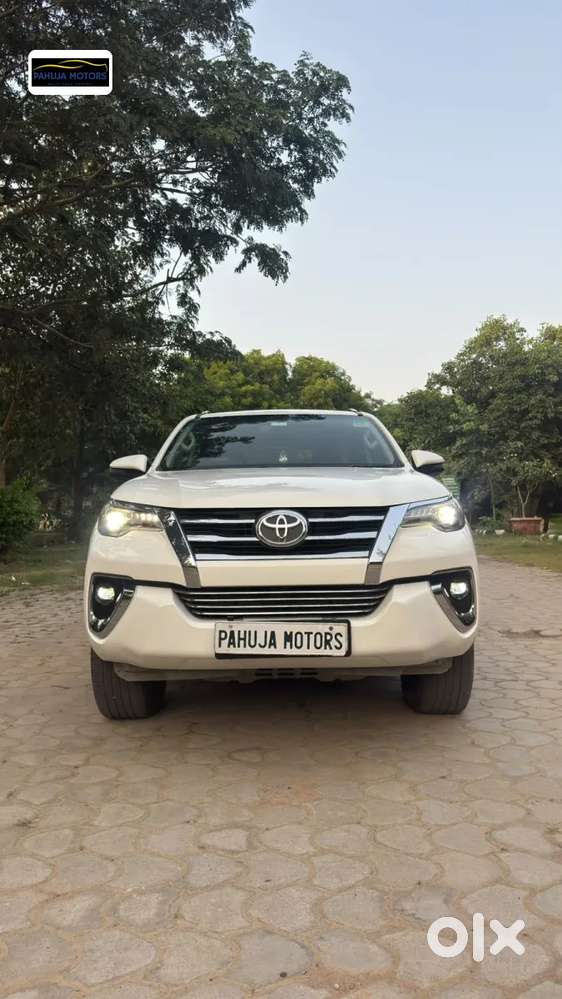 Toyota Fortuner 4x2 At 2.8 Diesel, 2019, Diesel