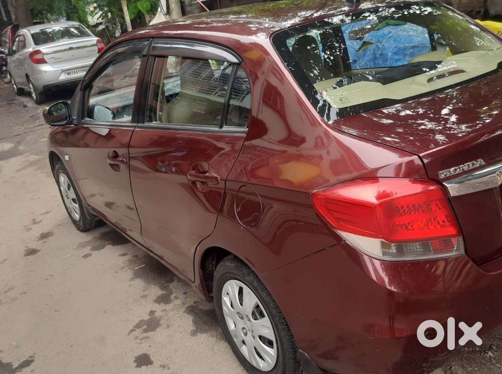 2014 Honda Amaze S I-vtec  47,088 Km  Honda Serviced
