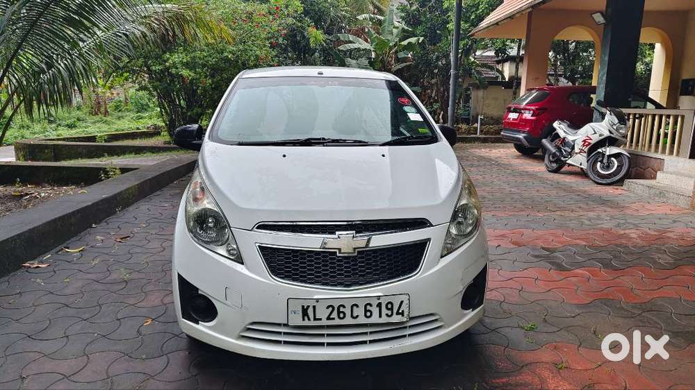 Chevrolet Beat Petrol 2012