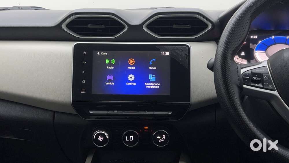 Nissan Magnite 1.0 Xv Dual Tone, 2023, Petrol