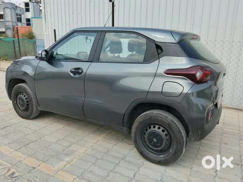 Tata Punch Pure, 2022, Petrol