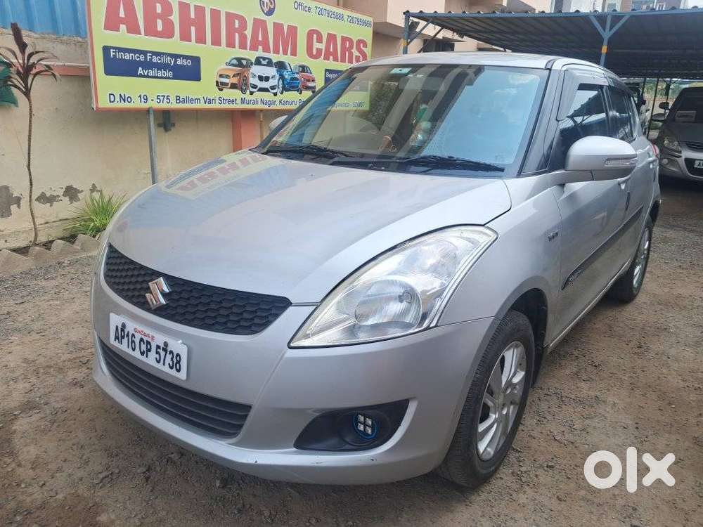 Maruti Suzuki Swift Vvt Zxi, 2013, Petrol
