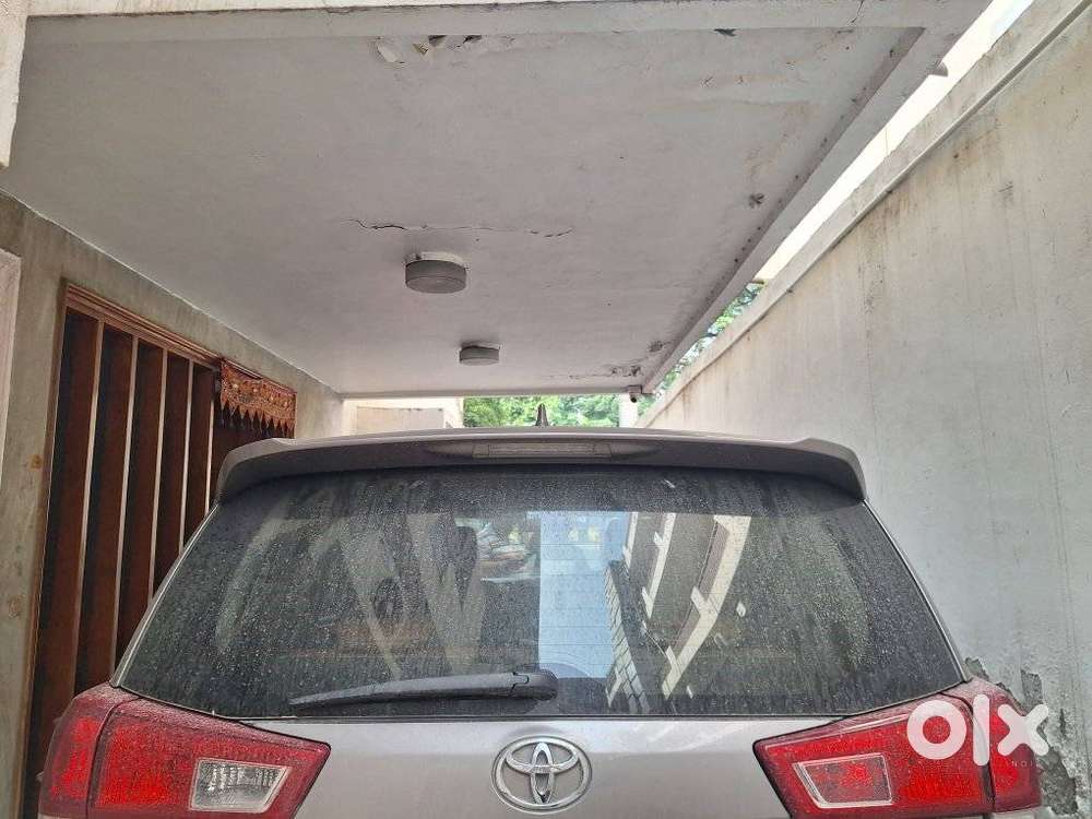 Toyota Innova Crysta 2.8z Automatic, 2019, Diesel