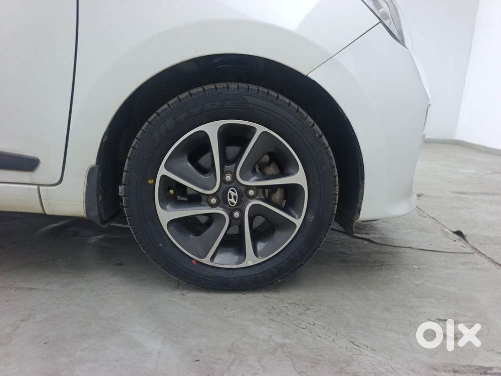 Hyundai Grand I10 1.2 Kappa Sportz Option At, 2017, Petrol