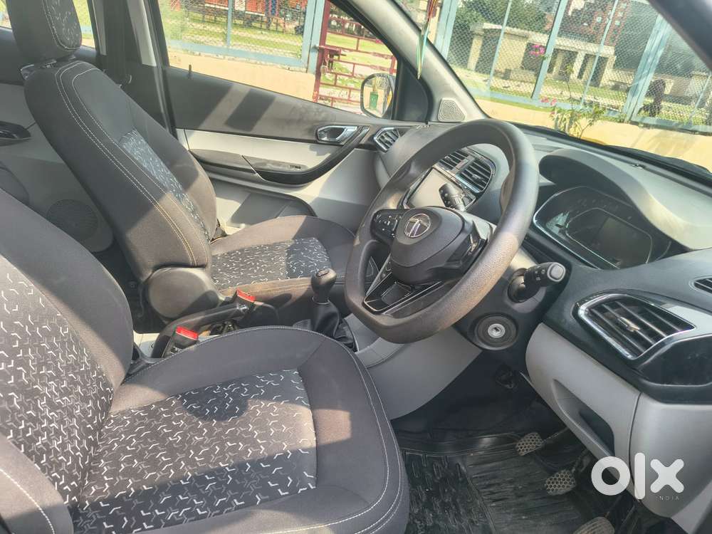 Tata Tiago 1.2 Revotron Xz (o), 2020, Petrol