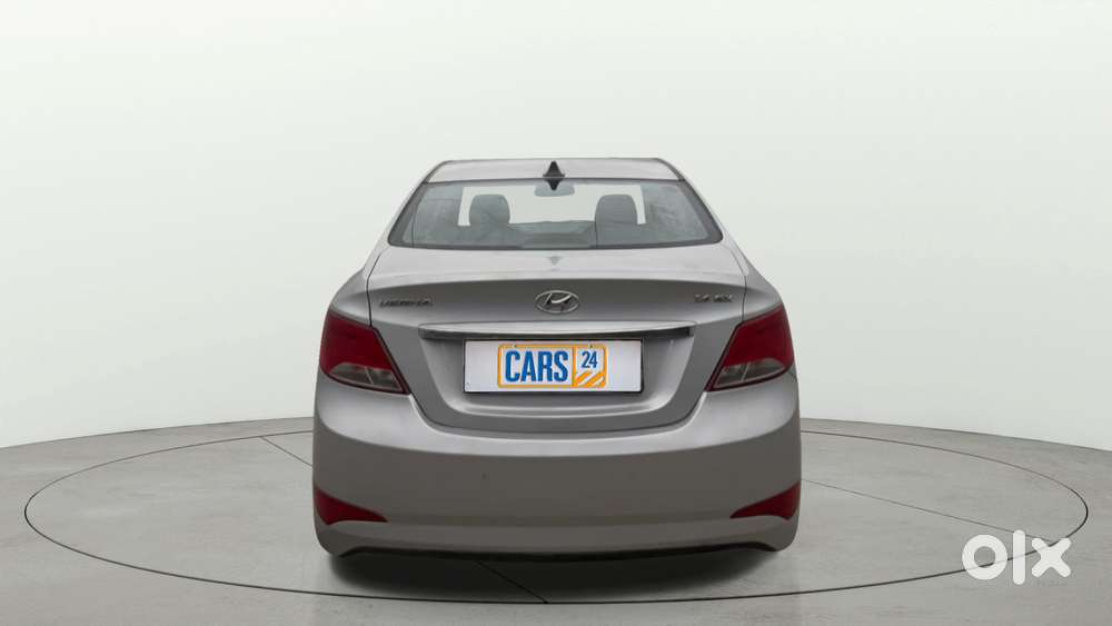 Hyundai Verna 1.6 Vtvt Sx, 2016, Petrol