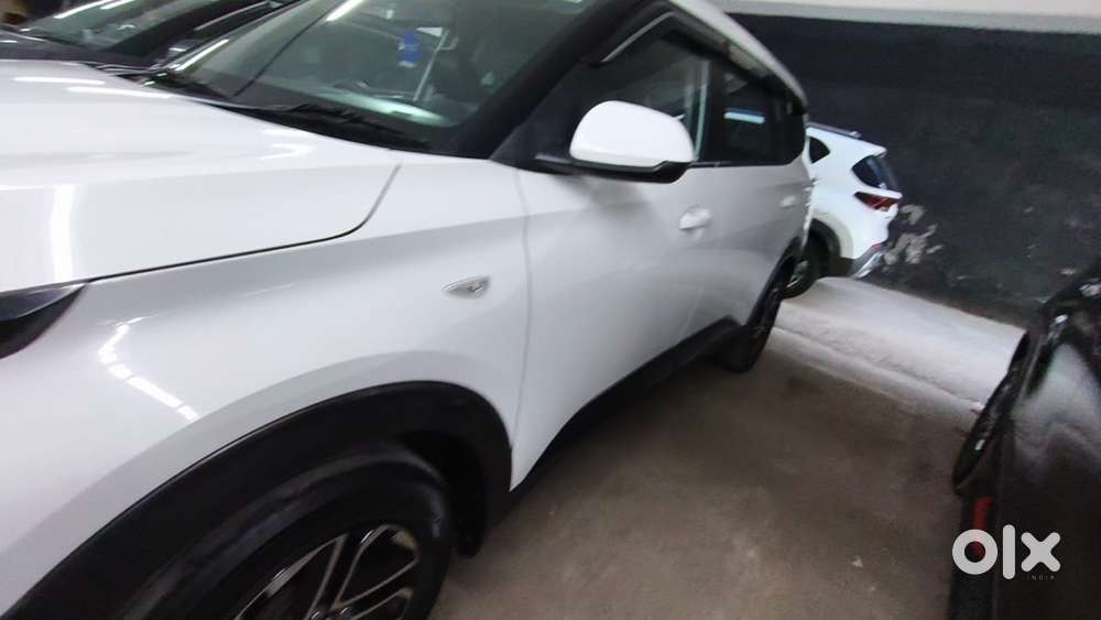 Kia Carens 2023 Premium 7 Str Turbo 1.4 Petrol Manual Company Alloys