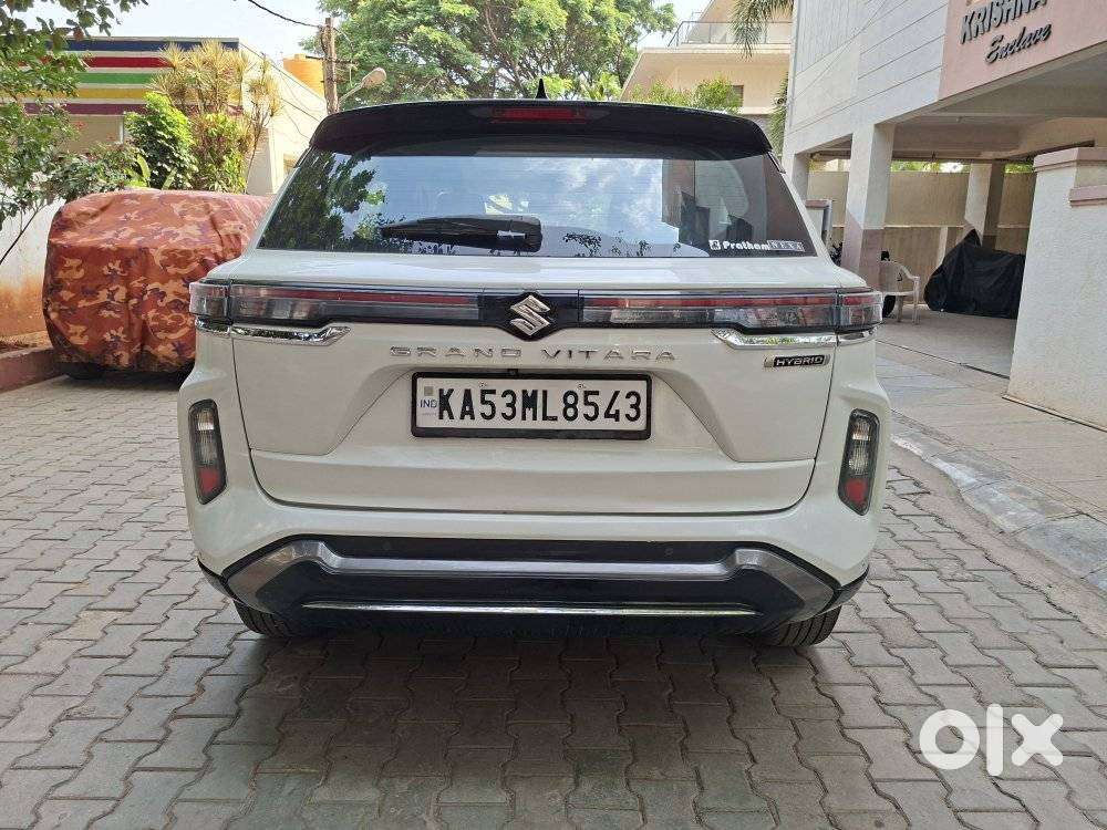 Maruti Suzuki Grand Vitara 1.5 Alpha Plus Dual Tone Intelligent Hybr..