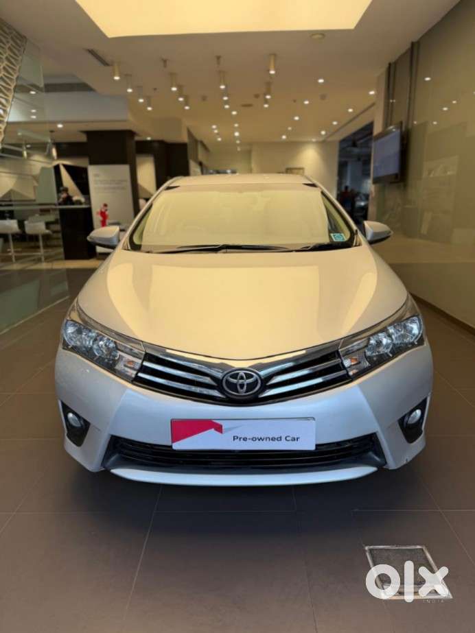 Toyota Corolla Altis 1.8 J, 2016, Petrol