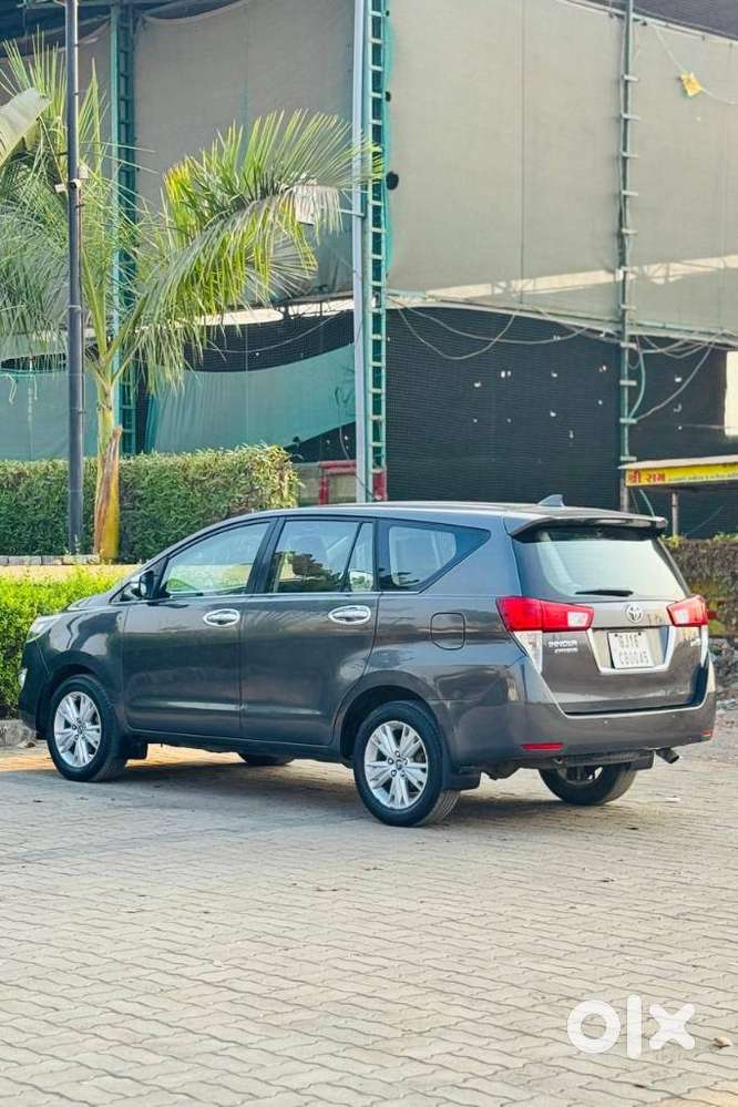 Toyota Innova Crysta 2.8 Z, 2016, Diesel