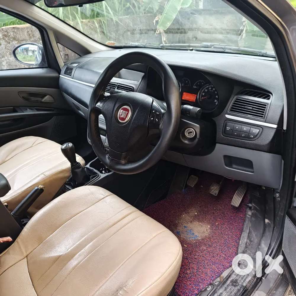 Fiat  Punto  Emotion 2010 Diesel Gray Colour