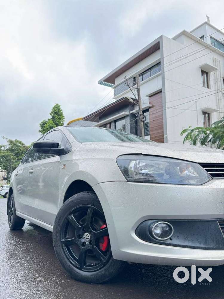 Volkswagen Vento Ipl Ii Petrol Highline At, 2013, Petrol