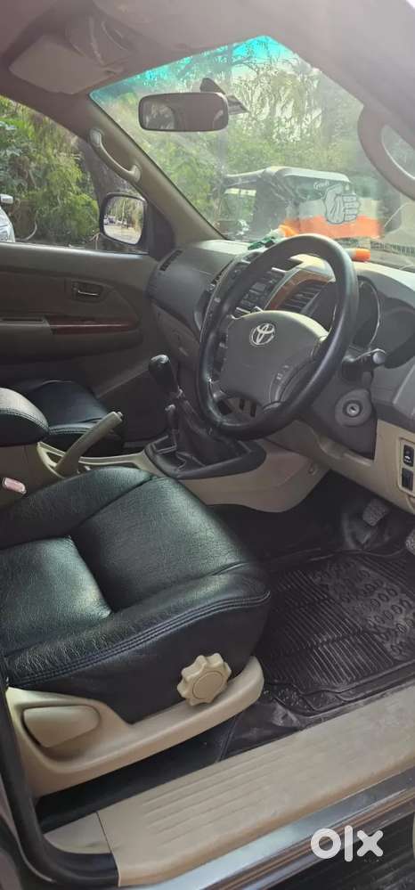 Toyota Fortuner, 2011, Diesel