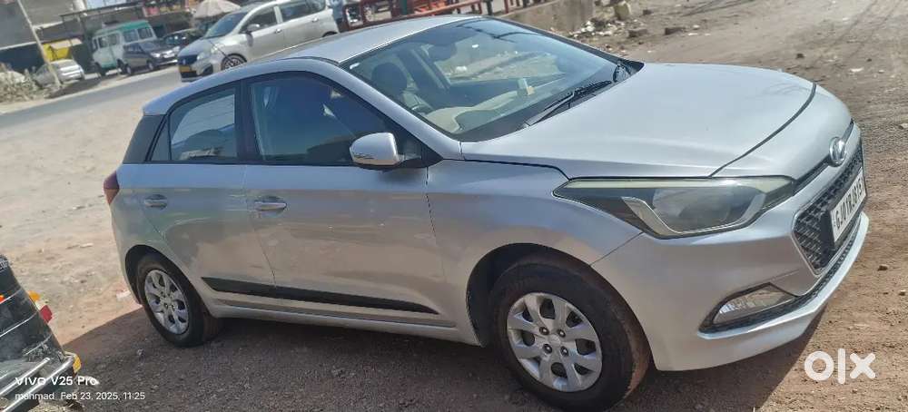 Hyundai Elite I20 2015 Cng & Hybrids 130000 Km Driven