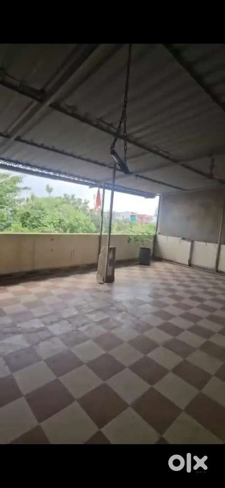 Commercial rental property