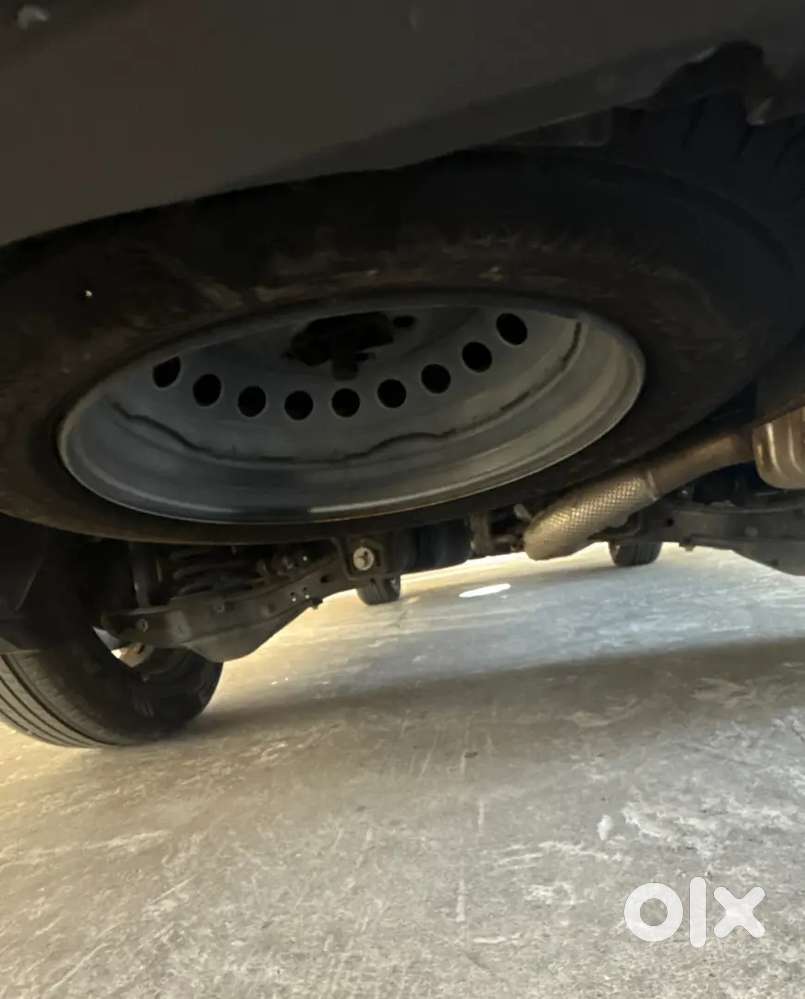 Mahindra Xuv700 2023 Petrol 39500 Km Driven
