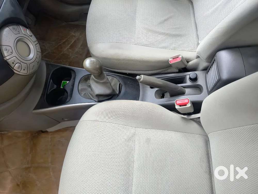 Nissan Sunny Xl