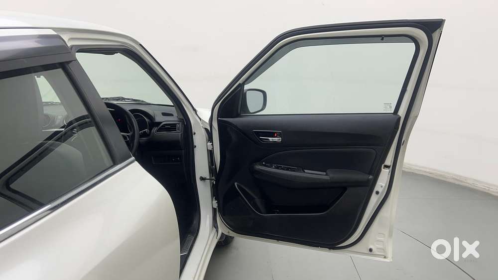 Maruti Suzuki Swift Vvt Vxi, 2022, Petrol