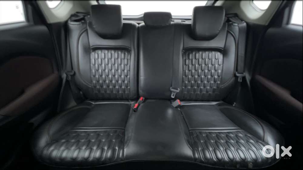 Maruti Suzuki Fronx Delta Plus 1.2l Ags, 2024, Petrol