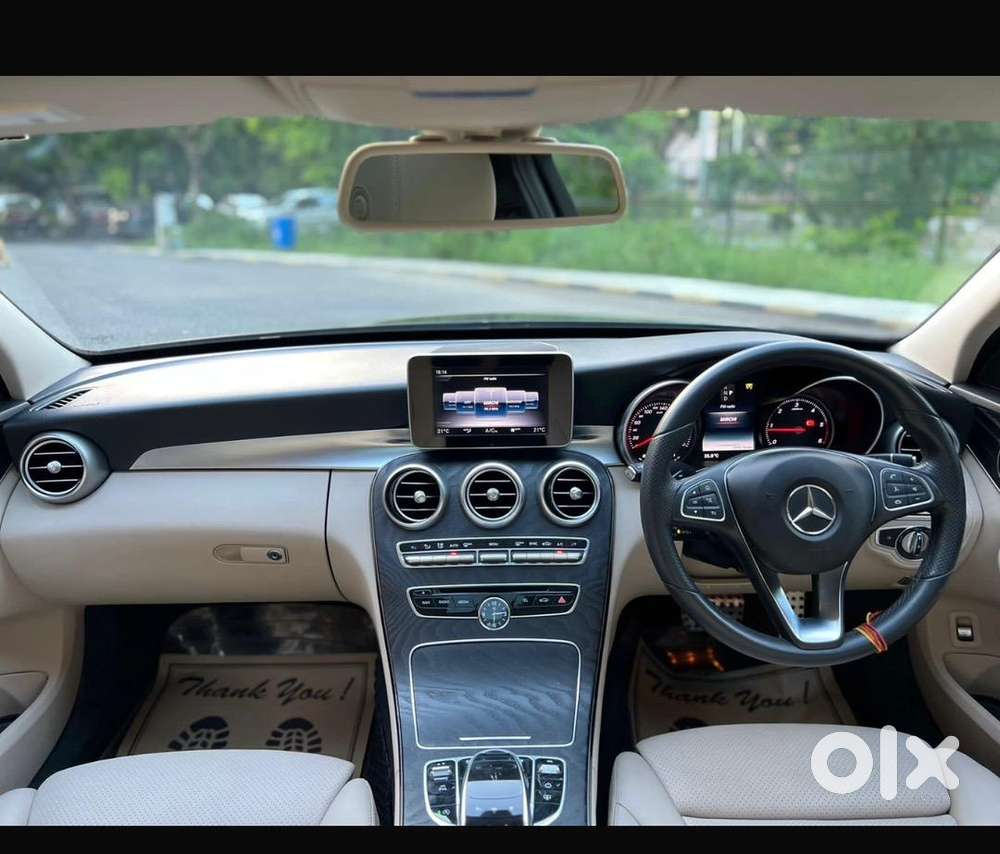 Mercedes-benz C-class 2018 Diesel ,dark Blue Colour,well Maintaned