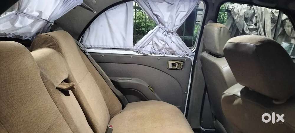 Ambassador Grand 2013 Car