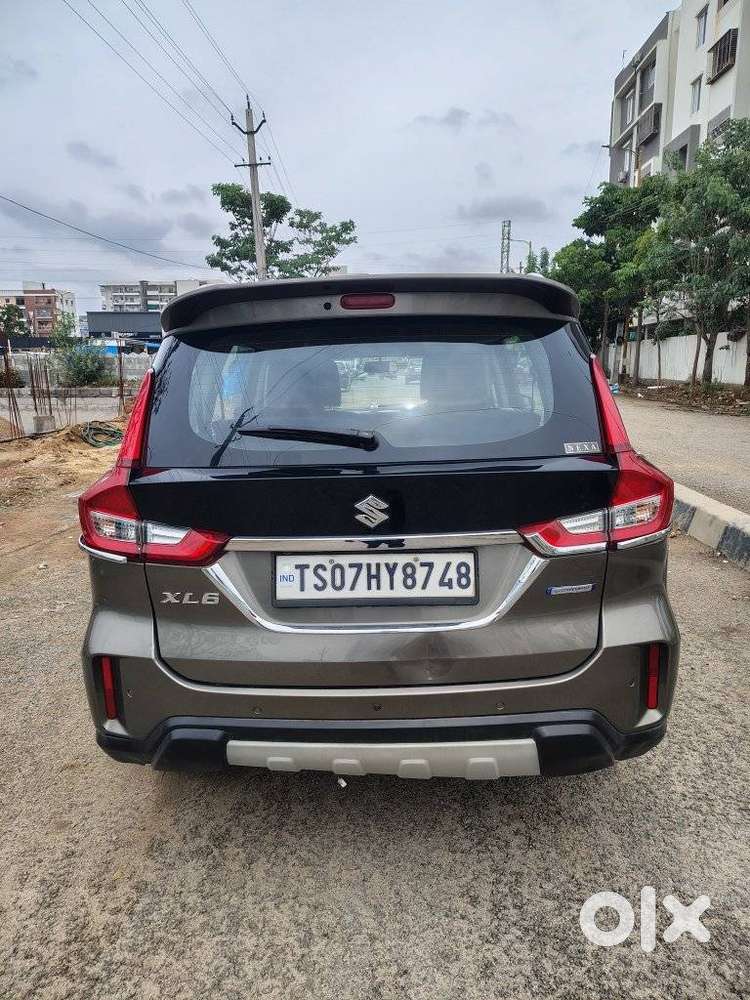 Maruti Suzuki Xl6 1.5 Zeta Mt, 2021, Petrol