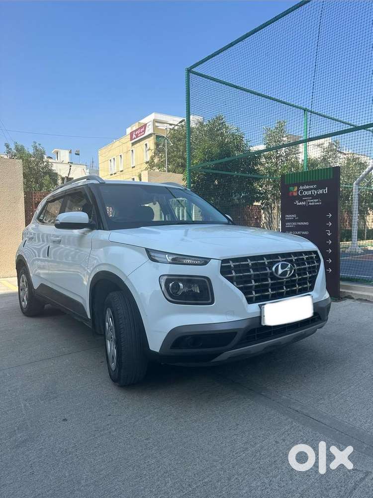 Hyundai Venue Petrol 2021