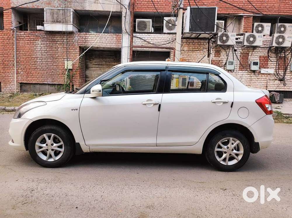 Maruti Suzuki Swift Dzire 1.2 Vxi Bsiv, 2015, Petrol
