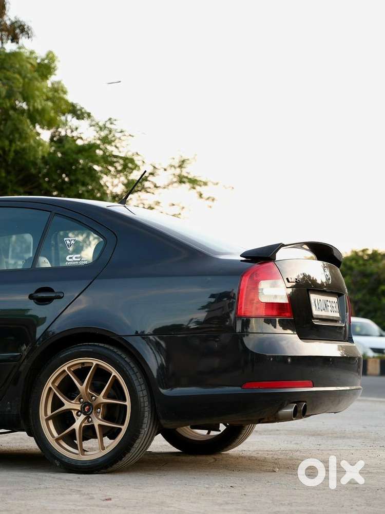 Skoda Laura Vrs 2012
