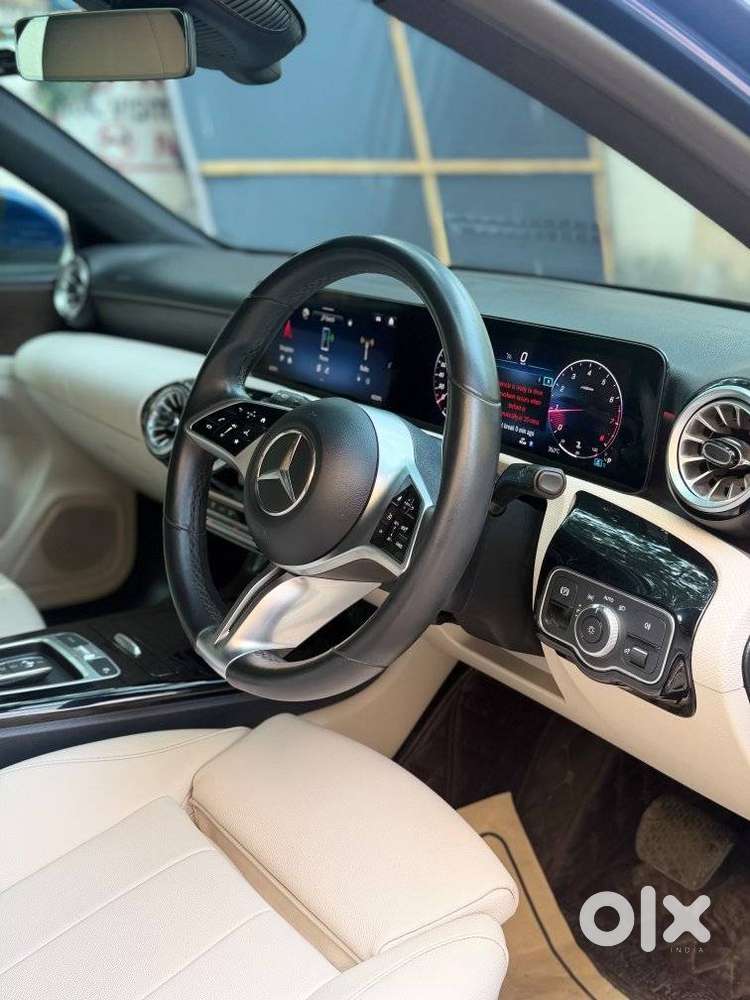 Mercedes-benz A-class Limousine 200, 2024, Petrol