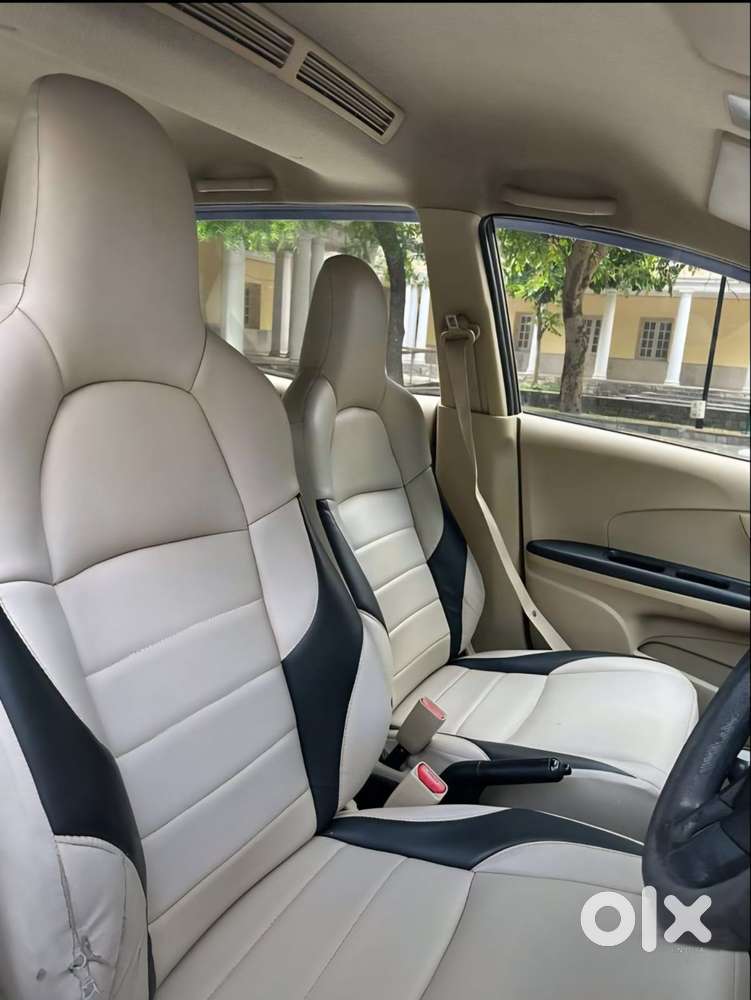 Honda Mobilio 1.5 V I-vtec, 2016, Cng & Hybrids